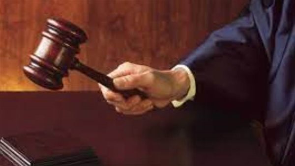 السجن سنة وغرامة