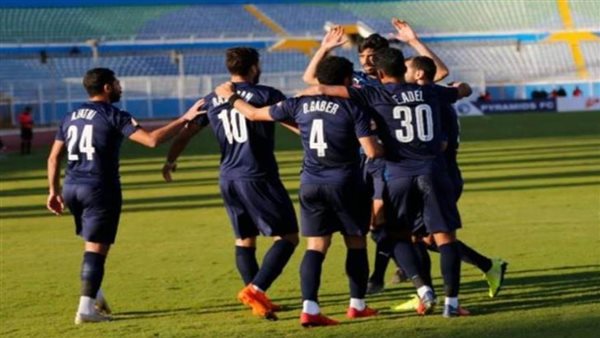 تشكيل بيراميدز أمام