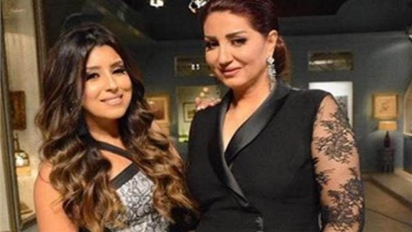 وفاء عامر وأيتن عامر