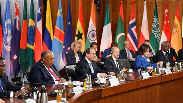 الرئيس السيسي يشارك