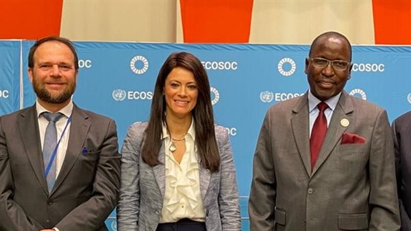 وزيرة التعاون الدولي