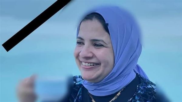 الدكتورة سميرة عزت