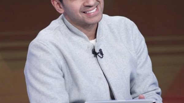 الإعلامي هاني حتحوت