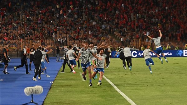 احتفال لاعبي الزمالك