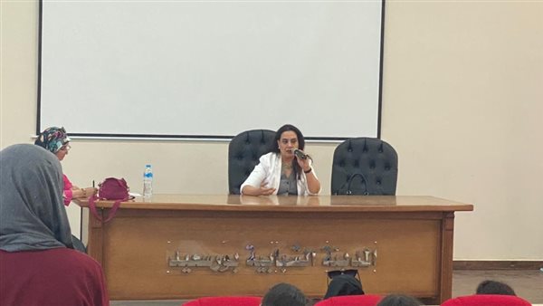  النائبة راجية الفقي