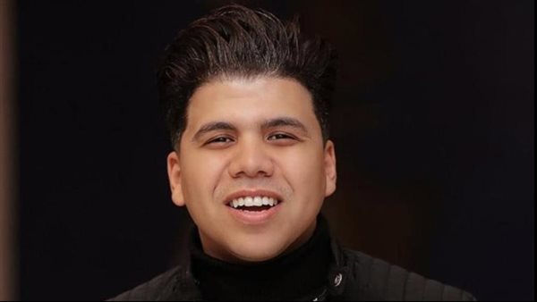 الفنان عمر كمال