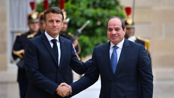 الرئيس السيسي وماكرون