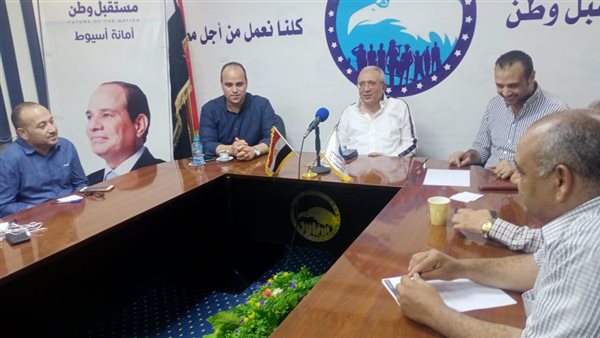 النائب حازم عمر أمين