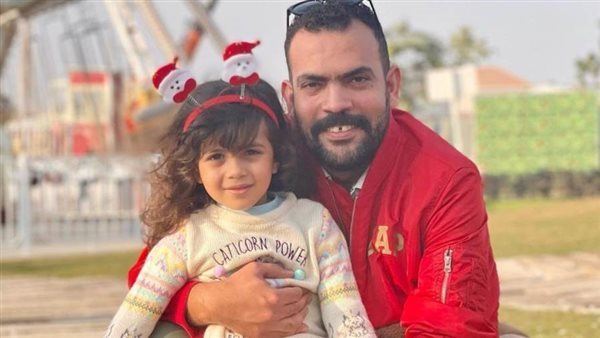 خالد عليش وابنته