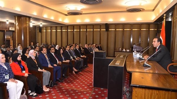 المستشار أحمد مناع