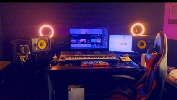 استديو تسجيل صوتي