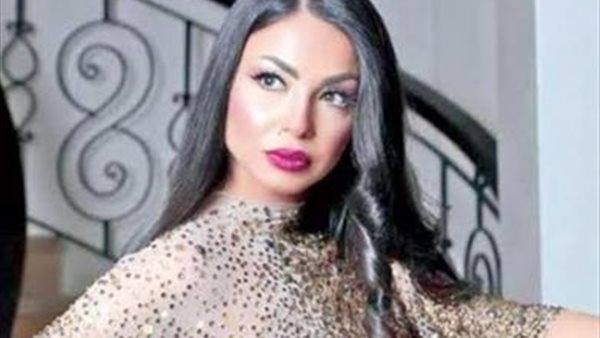 دوللي شاهين