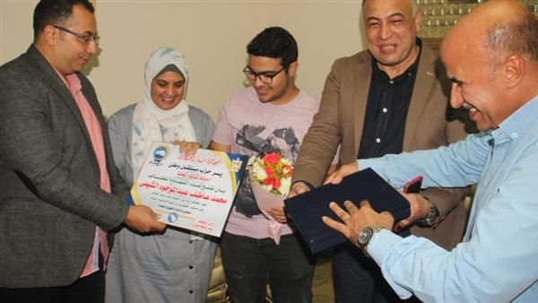 جانب من فعاليات حزب