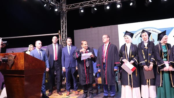 جانب من التكريم 