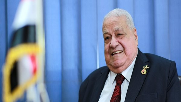  الفريق جلال الهريدى