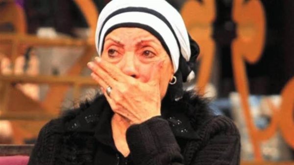 الفنانة رجاء حسين