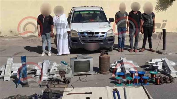 المتهمين عقب ضبطهم