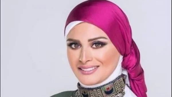 الإعلامية لمياء فتحي