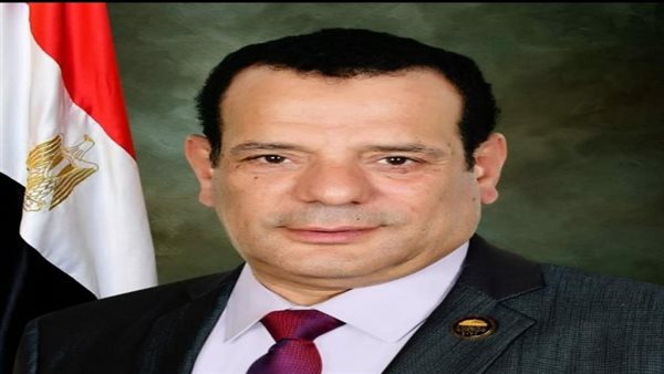  الدكتور نافع عبدالهادي