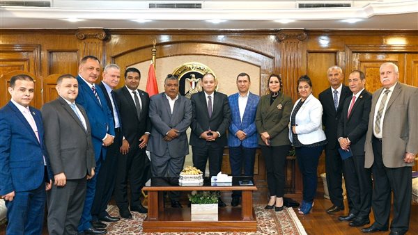 لقاء ةوزير الصناعة