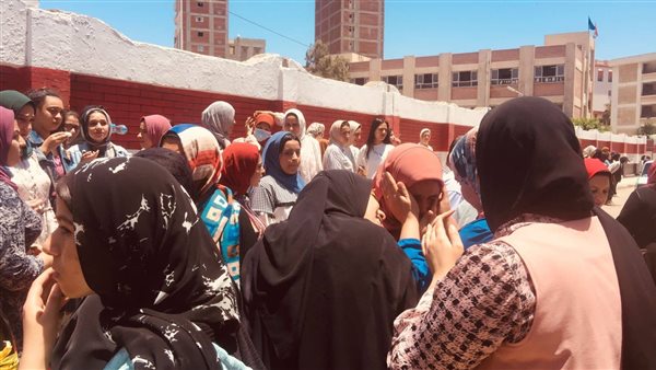 طلاب الثانوية العامة