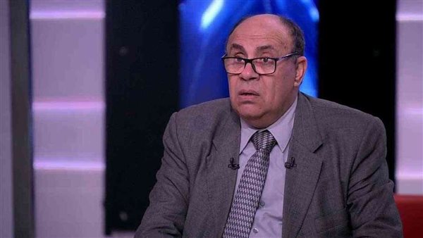 الدكتور مبروك عطية