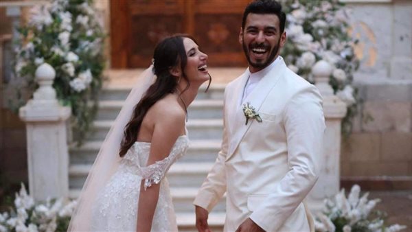 علي العربي وزوجته