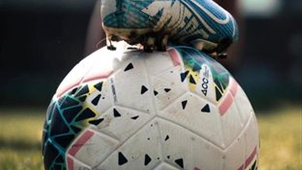 قائمة أفضل 9 لاعبين