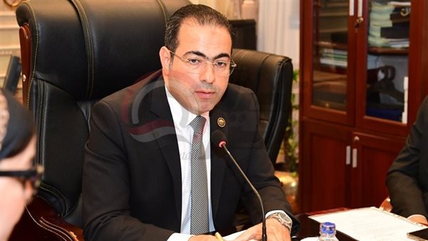 النائب محمود حسين