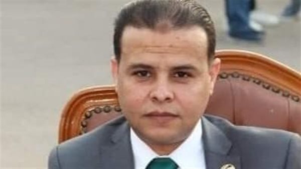 النائب مدحت الكمار