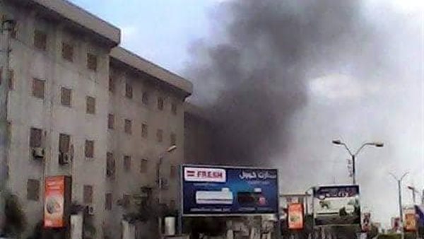 حريق داخل مبني كلية