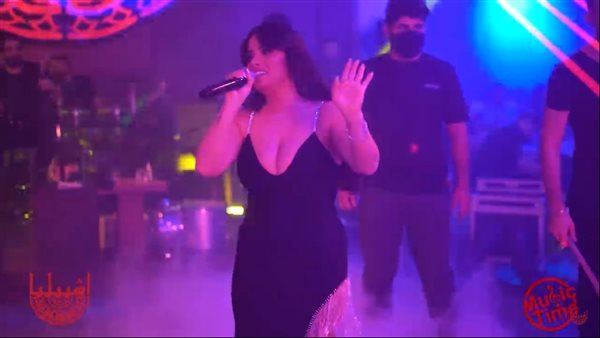 سارة الزكريا 