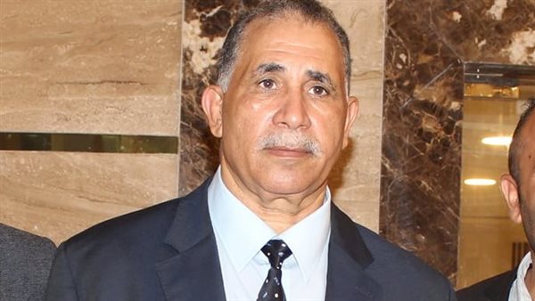 عبد الحليم علام نقيبا