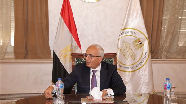 وزير التعليم 