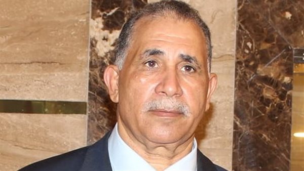 عبد الحليم علام نقيبا