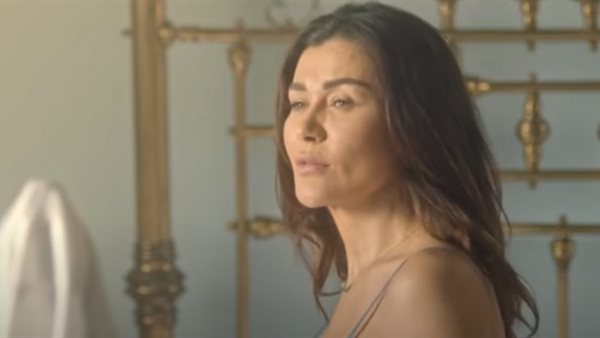 نادين الراسي 