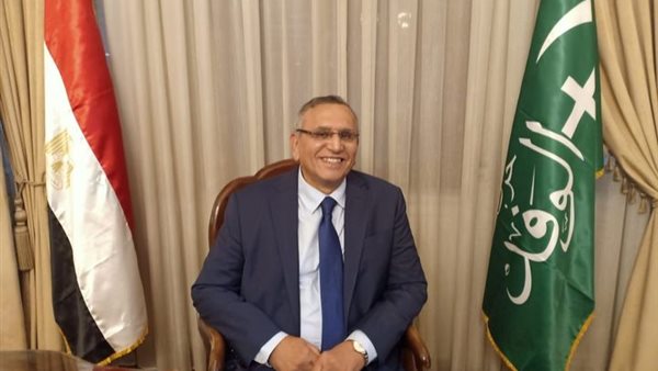 الدكتور عبد السند