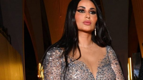 نادية الكامل 