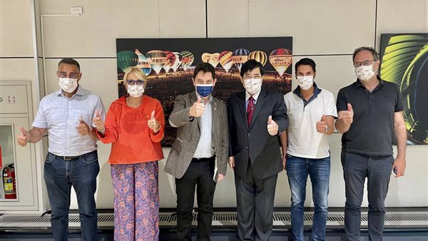 وفد من البرلمان الفرنسي