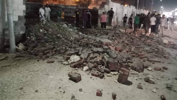 انهيار سور السكة