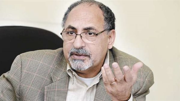 الدكتور مصطفى كامل