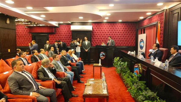  وزير الشباب بندوة