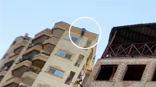 إنقاذ شاب حاول الانتحار