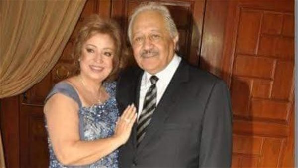 خالد زكي وزوجته