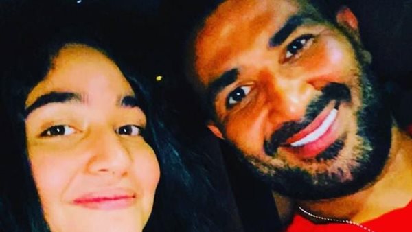 أحمد سعد وابنته