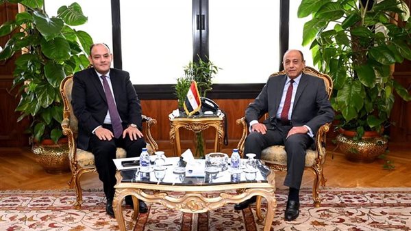 وزيرا الطيران المدني