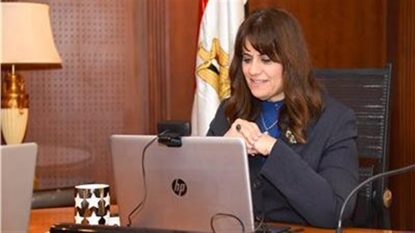 وزيرة الهجرة