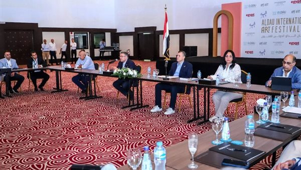 وزير السياحة