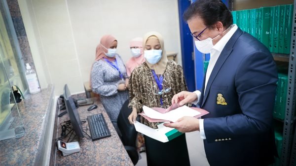  الدكتور خالد عبدالغفار