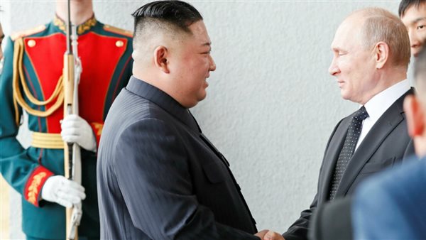 زعيما روسيا وكوريا